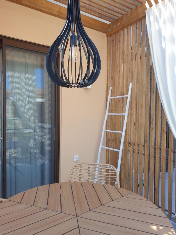 Vista Al Mare Luxury Apartments ジアロヴァ エクステリア 写真